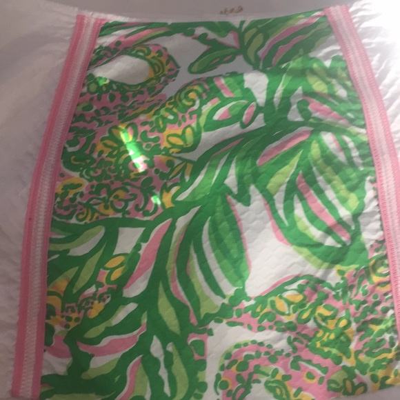 Lily Pulitzer skirt. - Picture 3 of 5